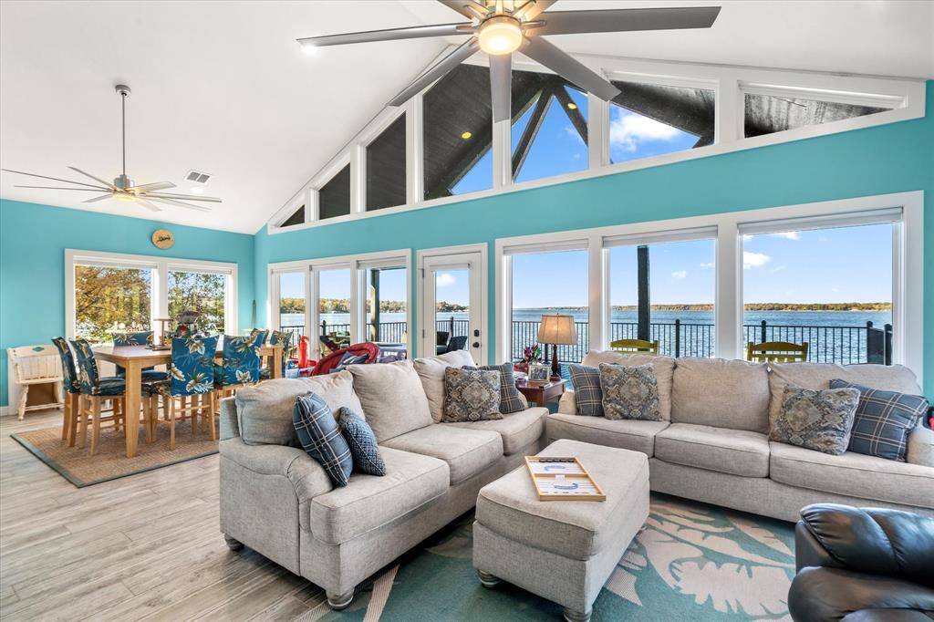 Thunderbird Point - Residential