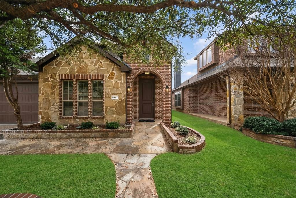 4413 Moonlight Drive