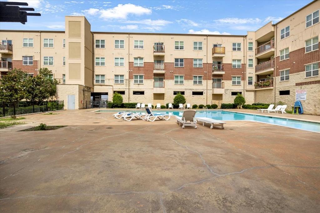 1100 TRINITY MILLS CONDO BLK A LOT 1 ACS 3.93 - Residential Lease
