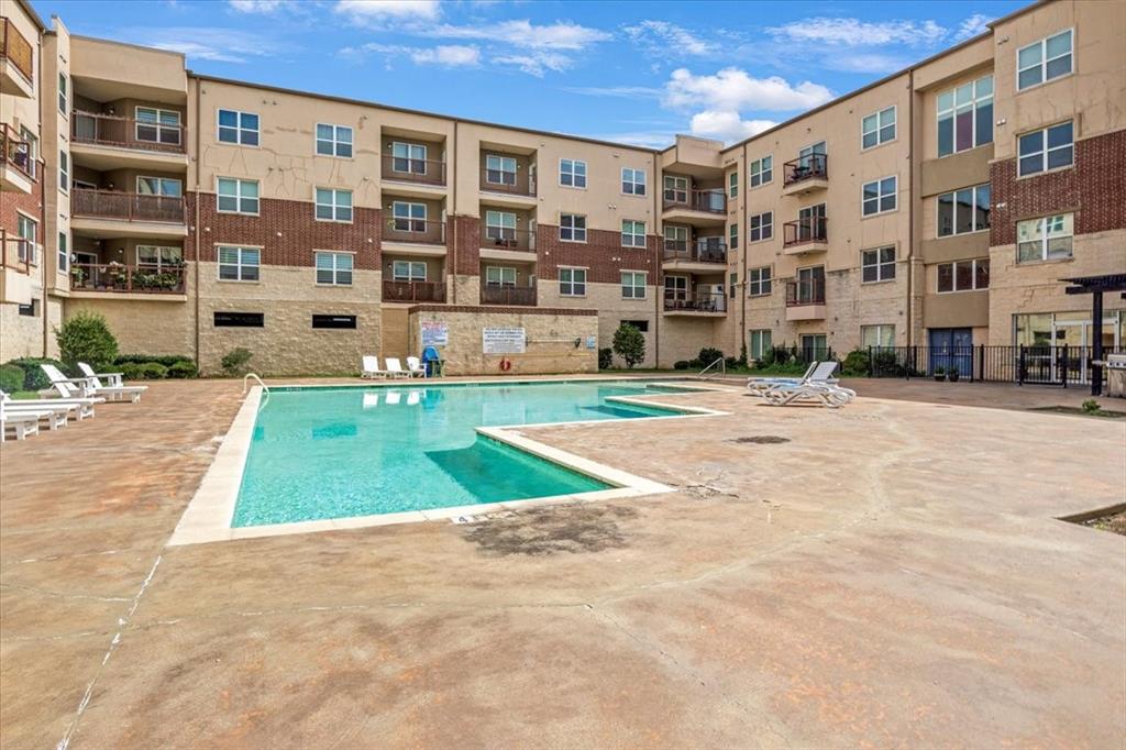 1100 TRINITY MILLS CONDO BLK A LOT 1 ACS 3.93 - Residential Lease