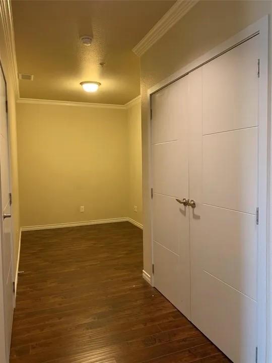 1100 TRINITY MILLS CONDO BLK A LOT 1 ACS 3.93 - Residential Lease