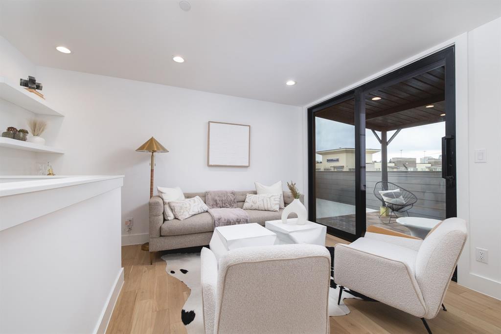 Cedar Springs Townhomes - Residential