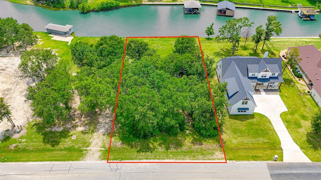 Lot 395 Clubhouse Dr