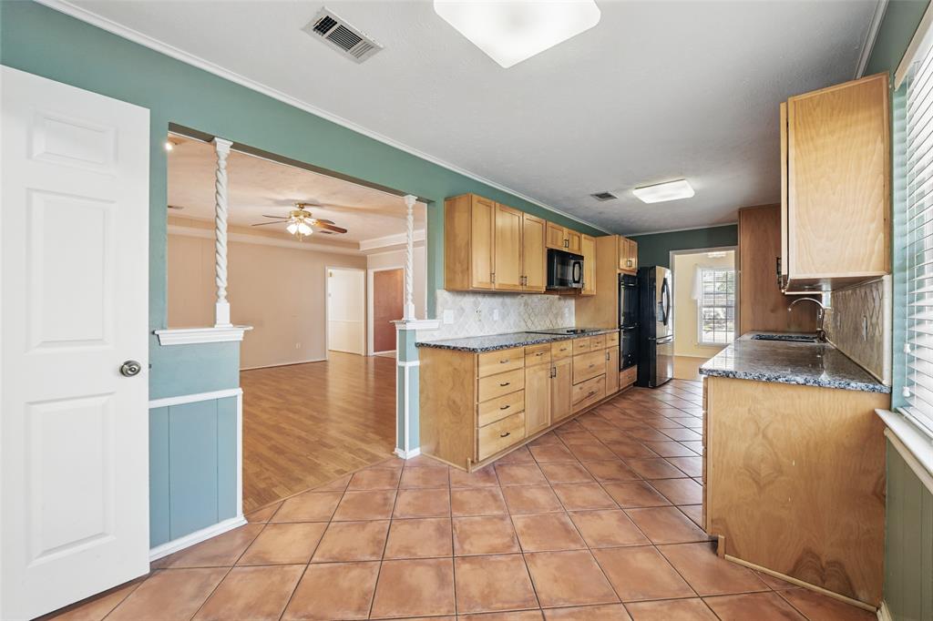 Lewisville, Texas 75067, United States, 3 Bedrooms Bedrooms, ,2 BathroomsBathrooms,Residential,Active,96811