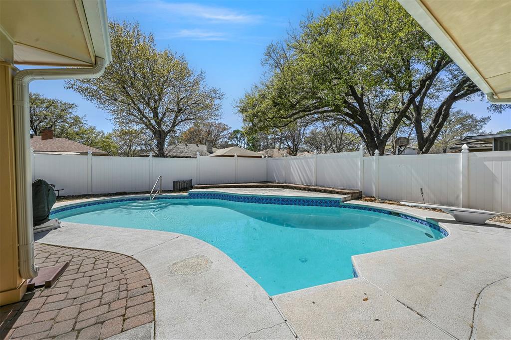Lewisville, Texas 75067, United States, 3 Bedrooms Bedrooms, ,2 BathroomsBathrooms,Residential,Active,96811