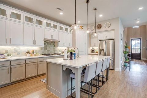 Tiny photo for 2132 Rolling Oaks Drive, Fort Worth, TX 76008 (MLS # 21197663)