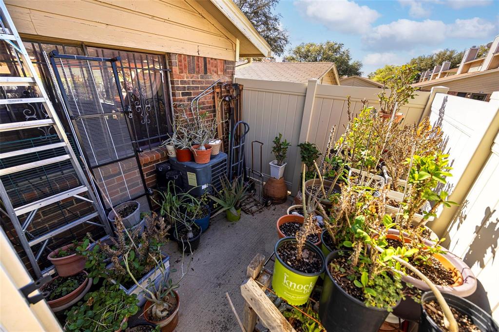 Ridgeline Townhome Condo - Residential