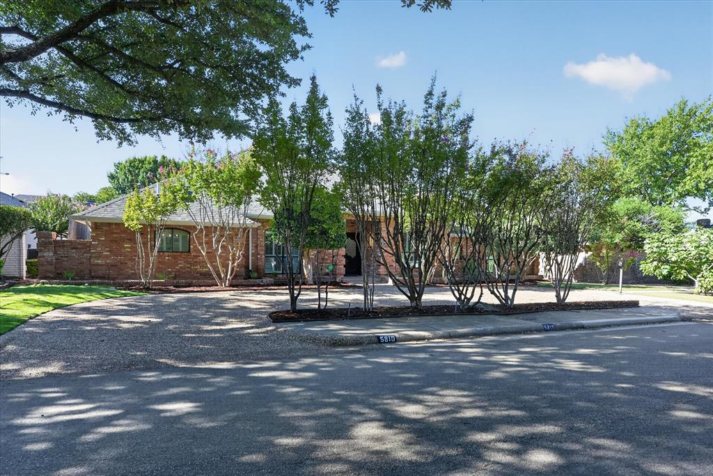 5810 Glen Heather Drive