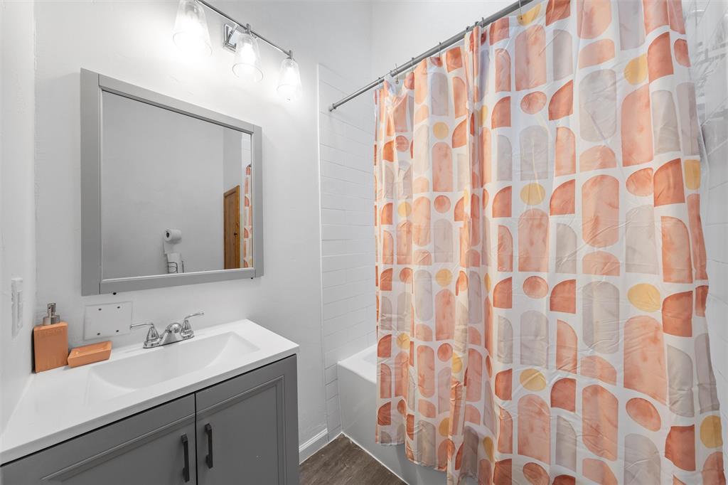 Tal-Coe Place - Residential