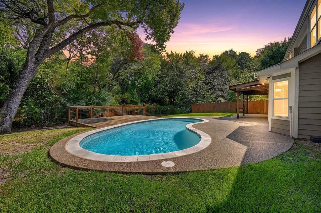 2704 Ridgemere Drive