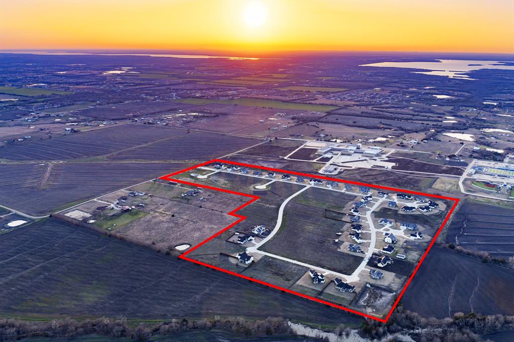 Lexington Heights - Land