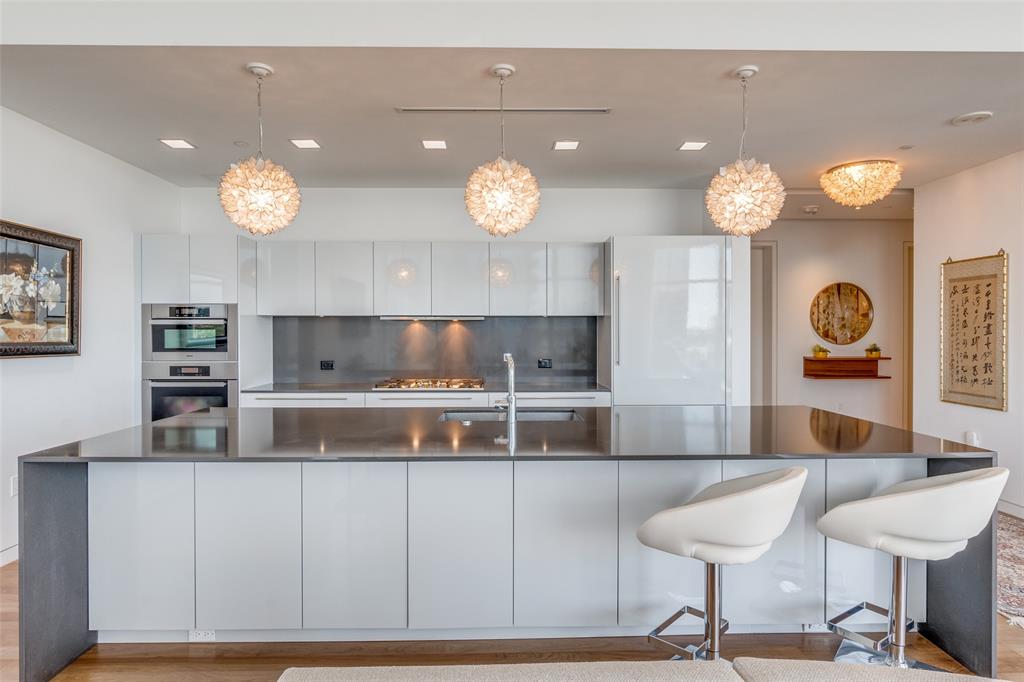 Museum Tower Condo - Residential