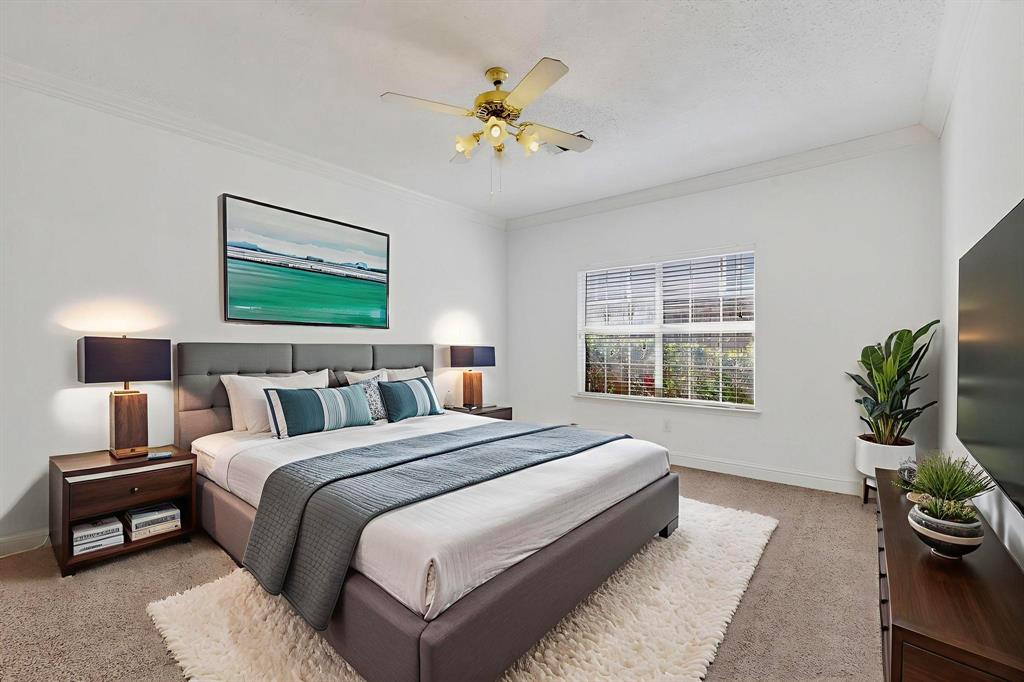 Hickory Street Village Ph IV - Residential Lease