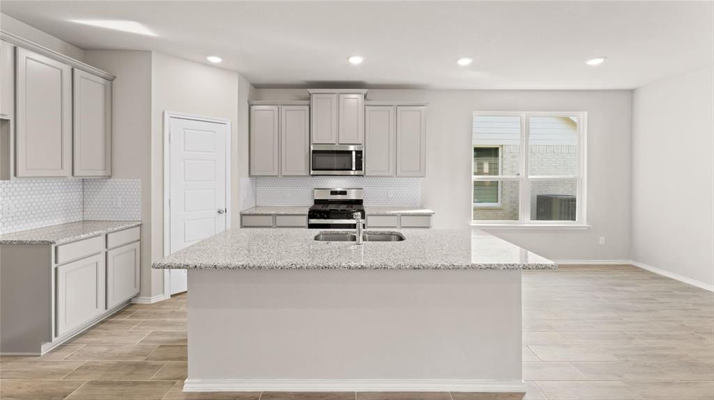 3250 Summerland Drive