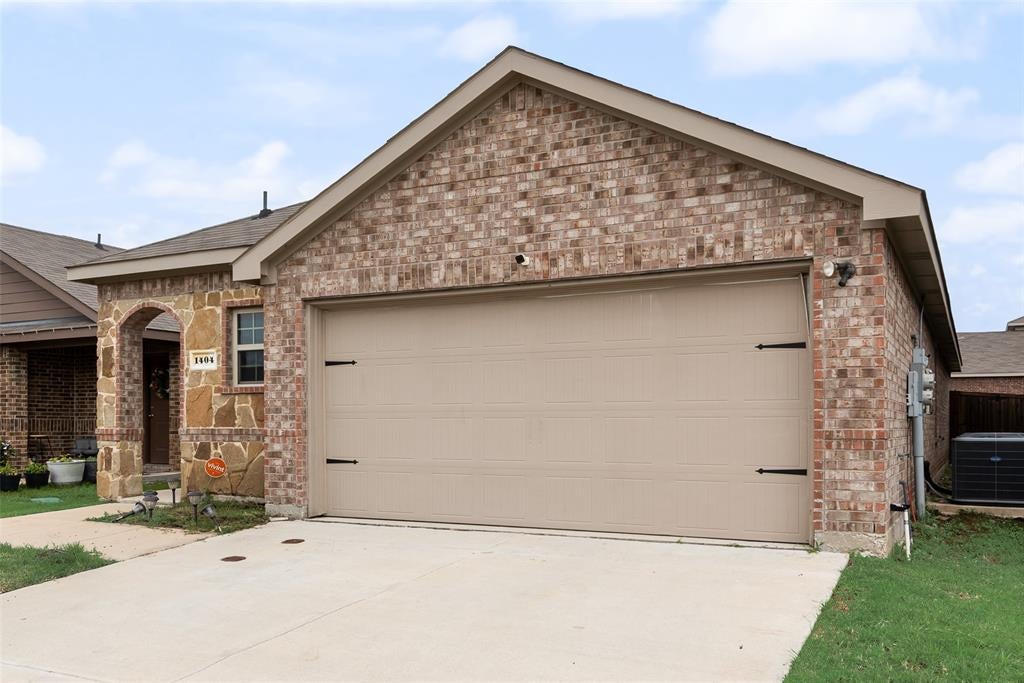 1404 Sebastian Drive