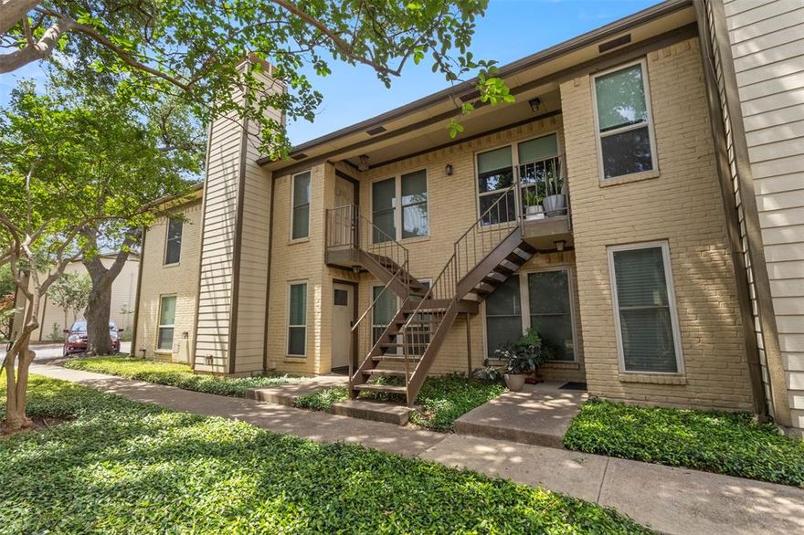Discover peaceful living in this well-maintained 2-bedroom, 2-bath condo located on the 2nd floor in a gated community. Featuring two separate entrances for added convenience, this home offers a functional layout with great potential to add your own personal touches and make it truly yours.

Enjoy relaxing by the community pool and the comfort of a quiet, well-kept neighborhood. Perfect as a primary residence or an excellent investment or rental property.

Conveniently located near Highway 75 and major highways, with easy access to shopping, dining, and entertainment. Just minutes from NorthPark Center, Trader Joe’s, Target, and more.

Whether you’re looking for a peaceful place to call home or a smart investment opportunity, this condo is full of potential and ready for its next owner.