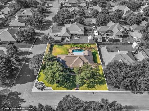 Tiny photo for 1229 S Haven, Hewitt, TX 76643 (MLS # 21098886)