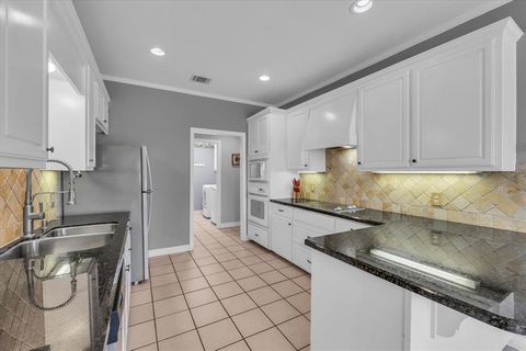 Tiny photo for 1229 S Haven, Hewitt, TX 76643 (MLS # 21098886)