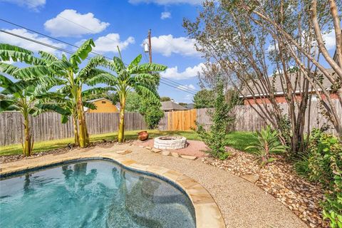 Tiny photo for 1229 S Haven, Hewitt, TX 76643 (MLS # 21098886)