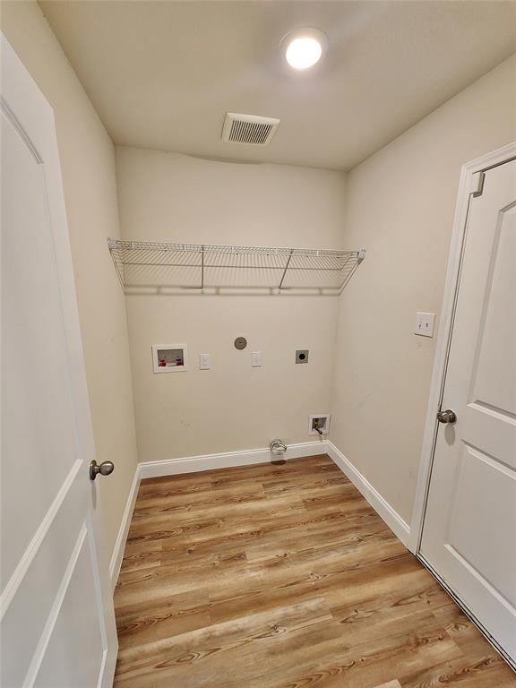 Shaw Crk Ranch-Ph 2 - Residential Lease