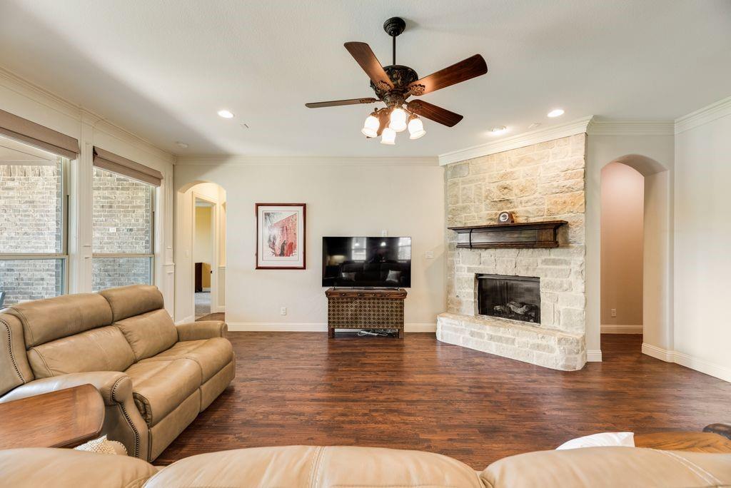 Resort On Eagle Mountain Lake - Residential