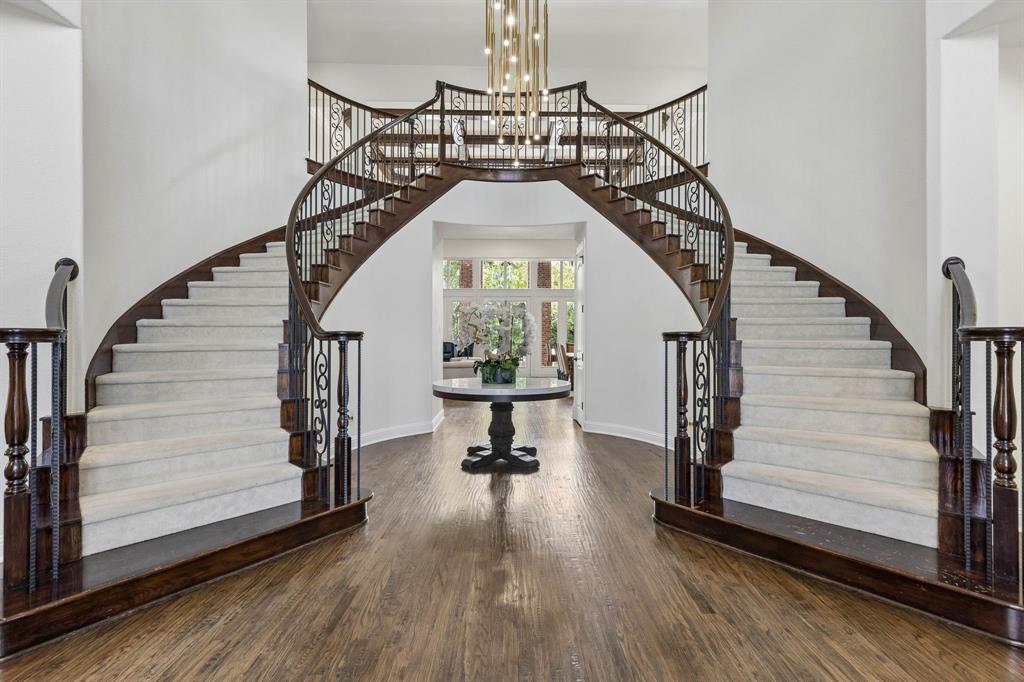 305 Corral Court