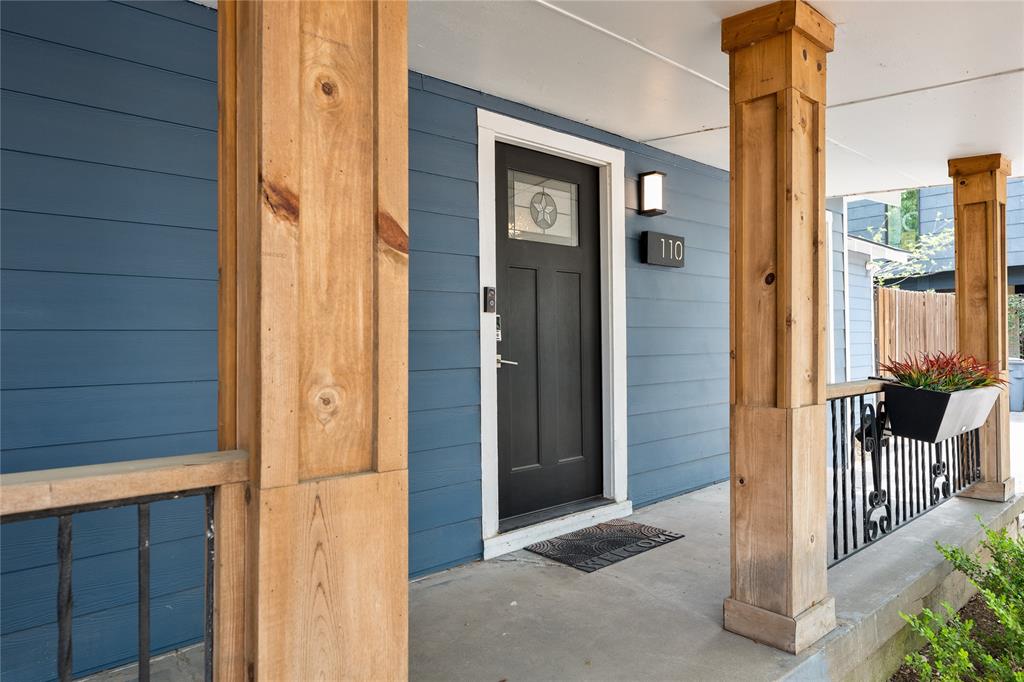 112 N Adams Avenue