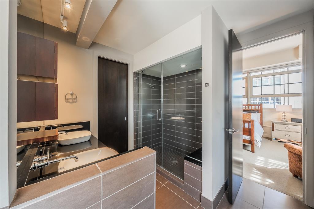 One Montgomery Plaza Residence Condo - Residential