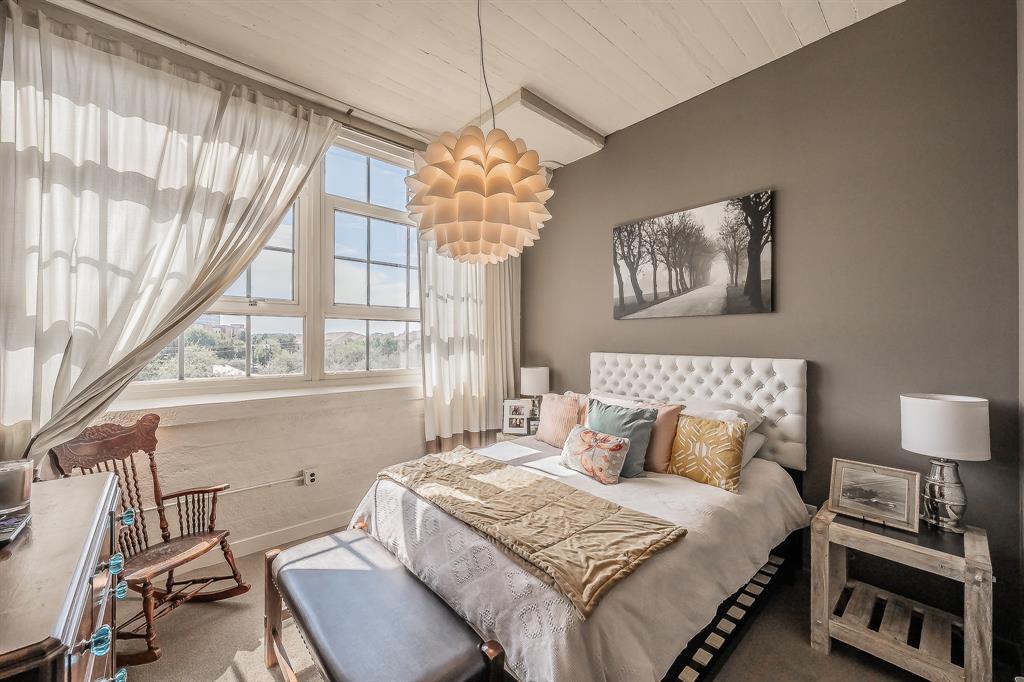 One Montgomery Plaza Residence Condo - Residential