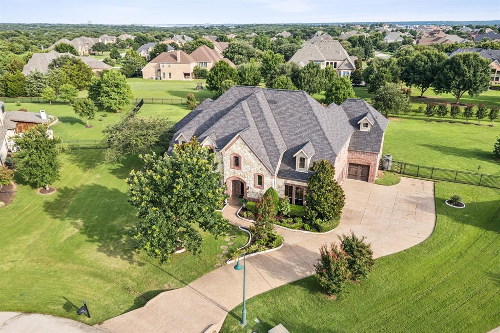 5525 Lake Geneva Court
