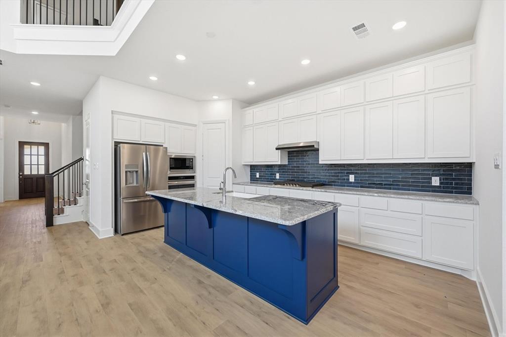 2640 Buckingham Lane