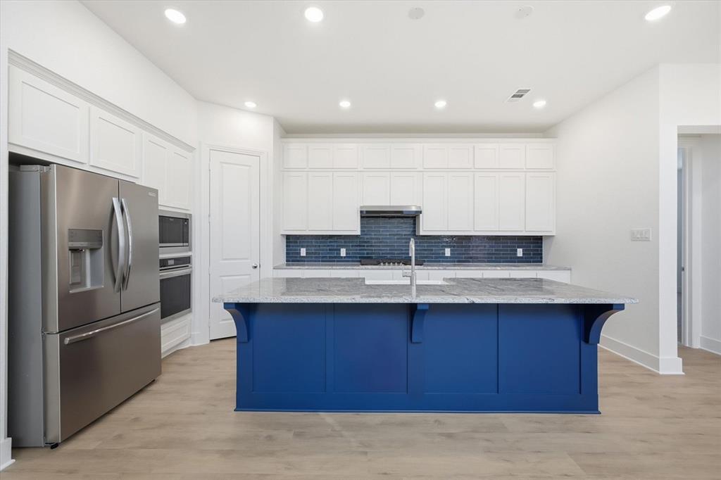 2640 Buckingham Lane