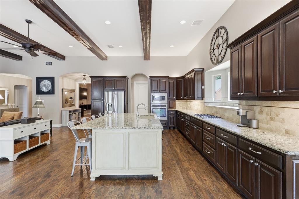 Central Park Keller - Residential