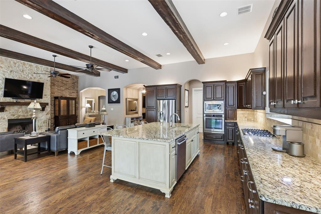Central Park Keller - Residential