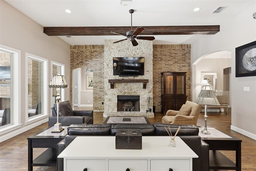 Central Park Keller - Residential