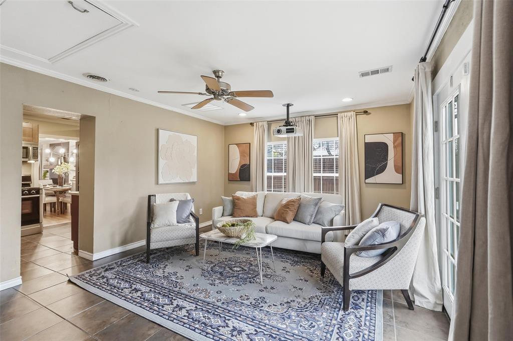 Oak Lawn Heights - Residential