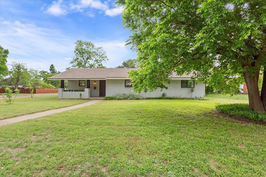 Discover this splendid single-story home on a corner lot. The inviting property features 3 bedrooms, 2 full baths, and a 2-car carport, offering comfort and practicality for your everyday living needs.

Step inside to experience an interior that maximizes every square foot for comfort and functionality. The open-concept living area offers an atmosphere for relaxation and entertaining, highlighted by natural light pouring in through well-placed windows. The seamless flow into the dining and kitchen areas makes sharing meals with loved ones effortless and enjoyable.

The primary suite offers a peaceful sanctuary with its generous space and attached full bath, providing an oasis for rest and rejuvenation. The additional bedrooms are well-sized and versatile, perfect for accommodating guests or transforming into home office spaces.

A standout feature of this home is its location on a corner lot, providing abundant outdoor space for recreation and leisure. Both the front and backyards are large and inviting, offering limitless possibilities for gardening, playing, or just enjoying a sunny Texas afternoon.

Outside, the well-maintained property promises a lifestyle of ease and serenity, enhanced by its convenient location with access to local amenities, shops, and parks just moments away. Seize the opportunity to make this charming, well-appointed home your personal retreat and enjoy all that Waco living has to offer.