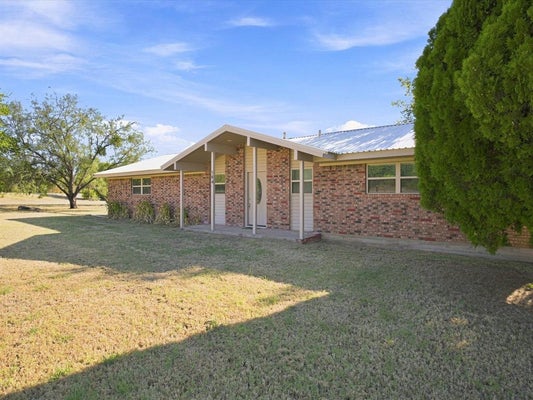 584 STATE HIGHWAY 16 N, GRAHAM, TX 76450 - Image e94d54bcd6c926837e2a5fd3764dceb4/3231345890