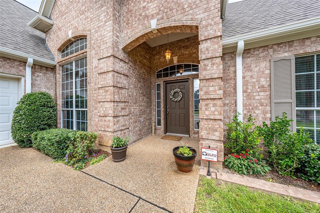 5231 Glen Abbey Lane