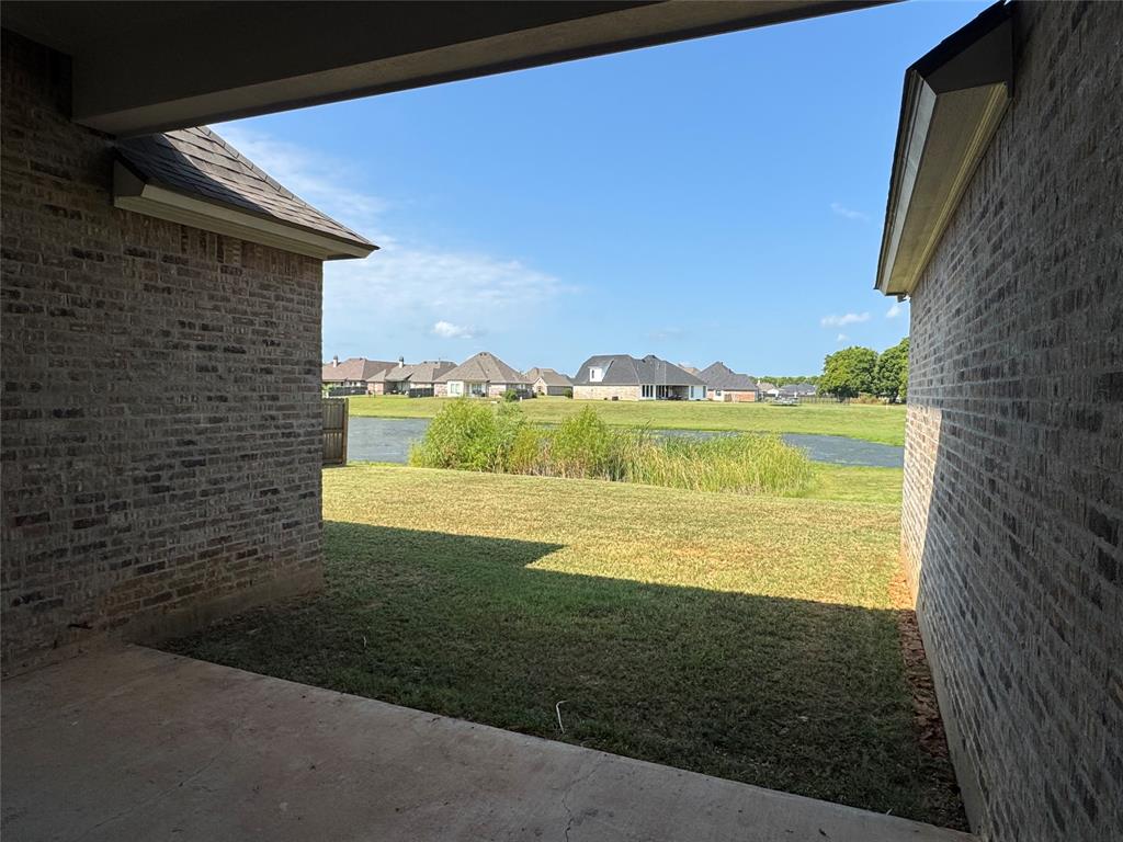 319 Newport Lane