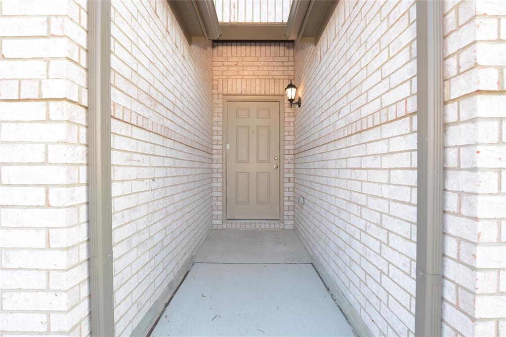 Verandah Ph 9 - Residential Lease