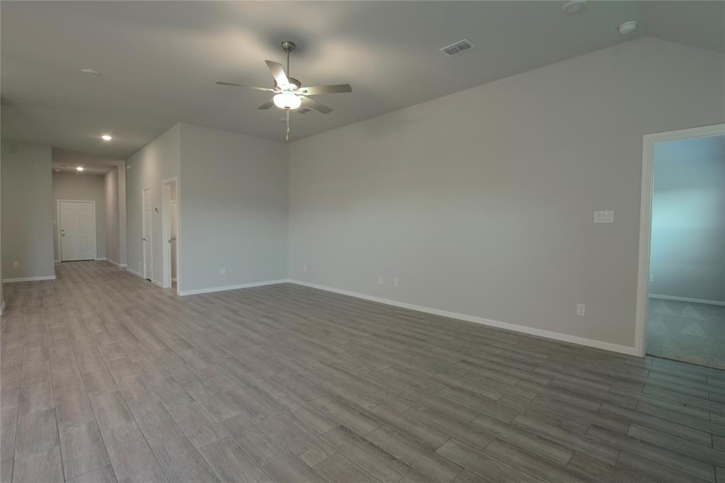 Verandah Ph 9 - Residential Lease