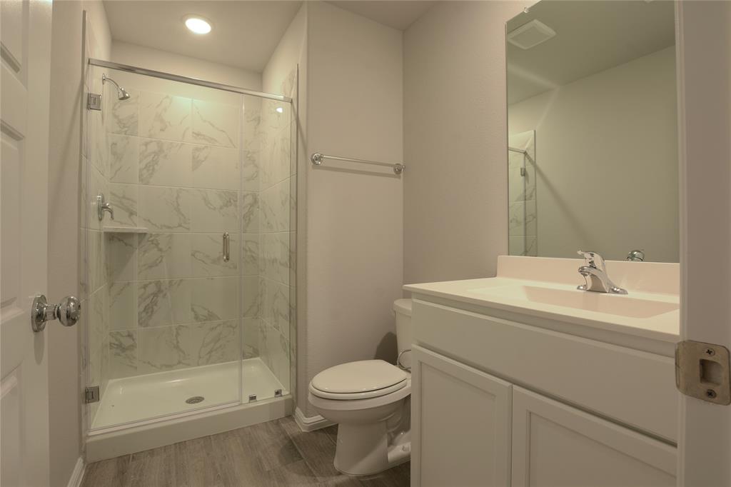 Verandah Ph 9 - Residential Lease