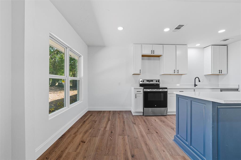 Valley Oaks #2 - Residential