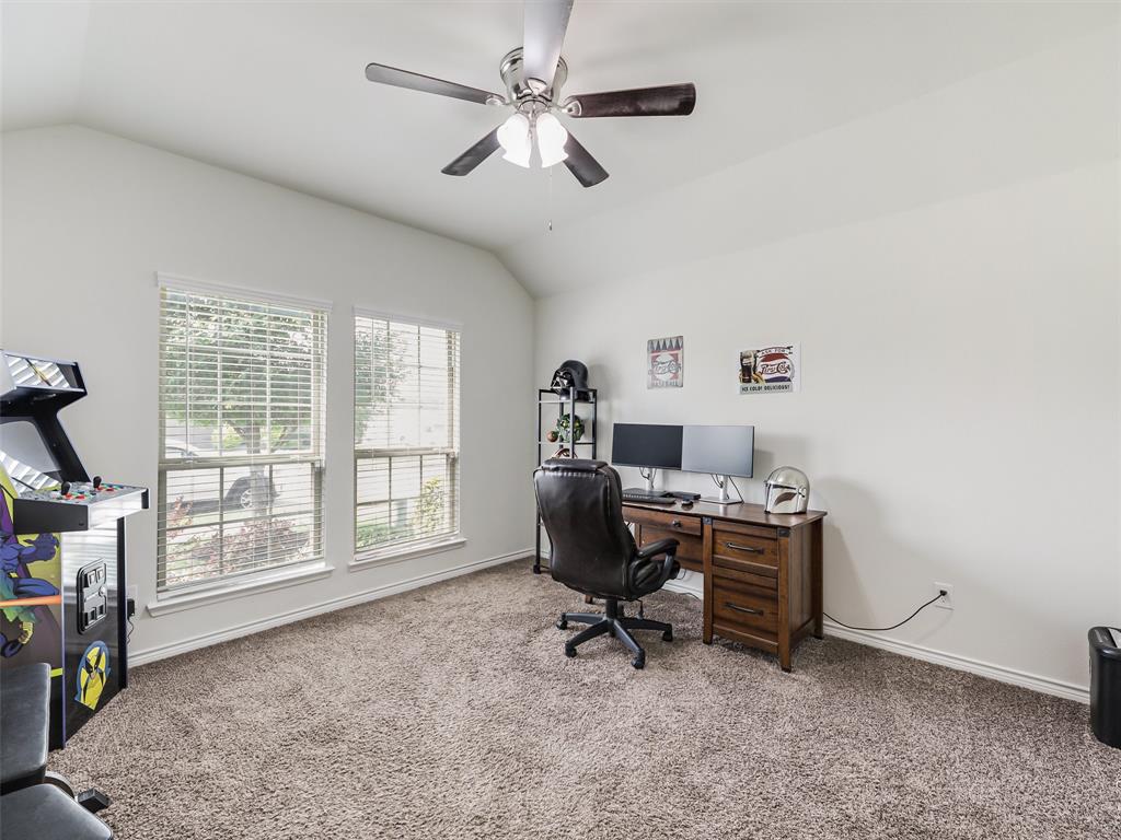 1028 Azure Lane