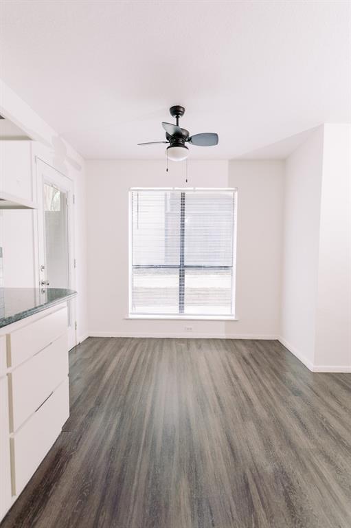 Oaks On The Lane Condo Ph 01 - Residential Lease