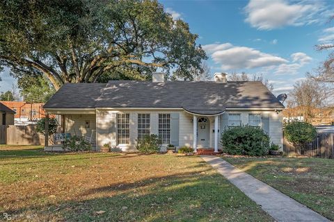 A home in Shreveport