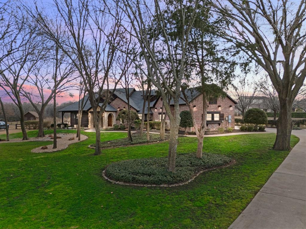 8090 Steeplechase Circle