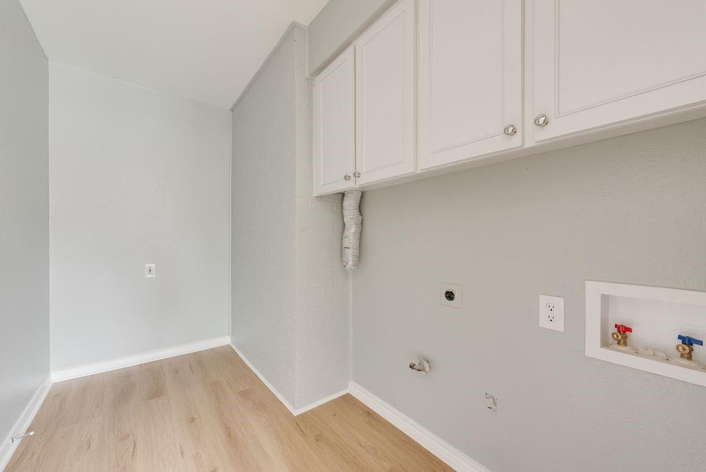 Hillcrest Homes 02 - Residential