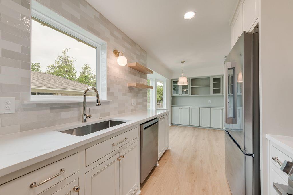 Hillcrest Homes 02 - Residential